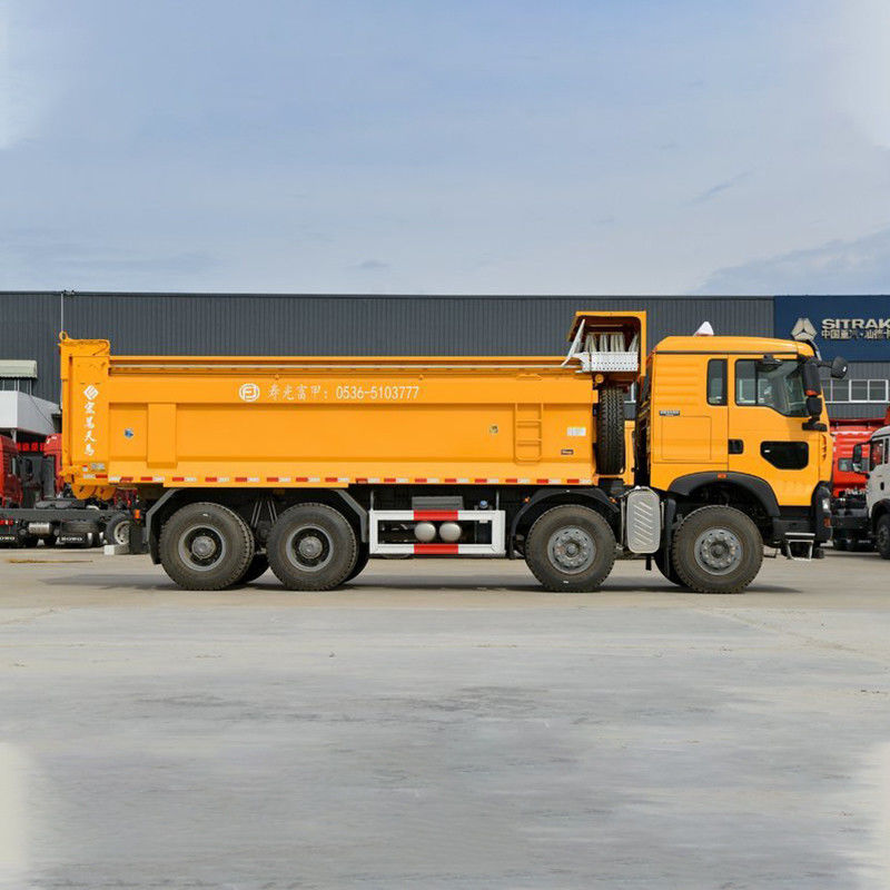 Howo 30ton 440hp 8x4 12 Wheeler Used Dump Truck com peso bruto do veículo 20-25T