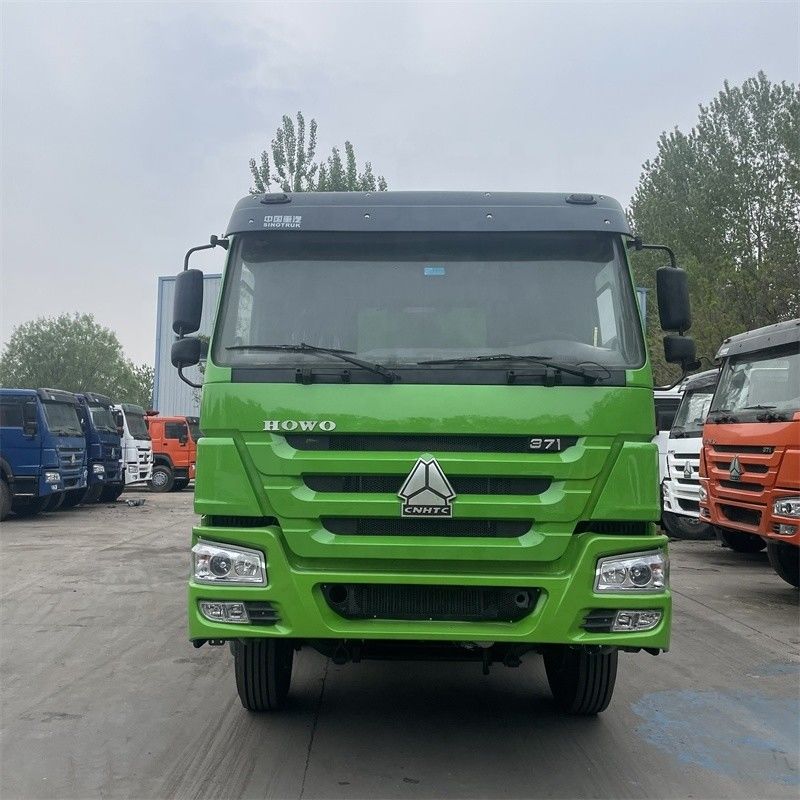SINO TRUCK 12 Roda 30 metros cúbicos HOWO 40 toneladas 8x4 Usado camião de descarga com desempenho