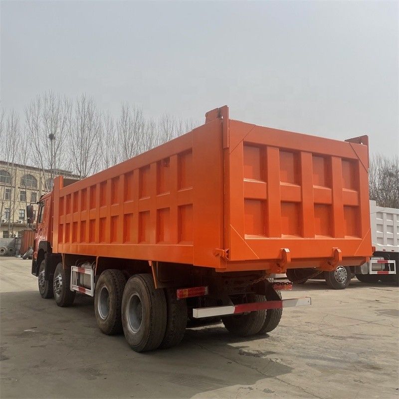 40 toneladas 12 pneus Howo 8X4 336HP 371HP 420 HP camião de segunda mão com consumo