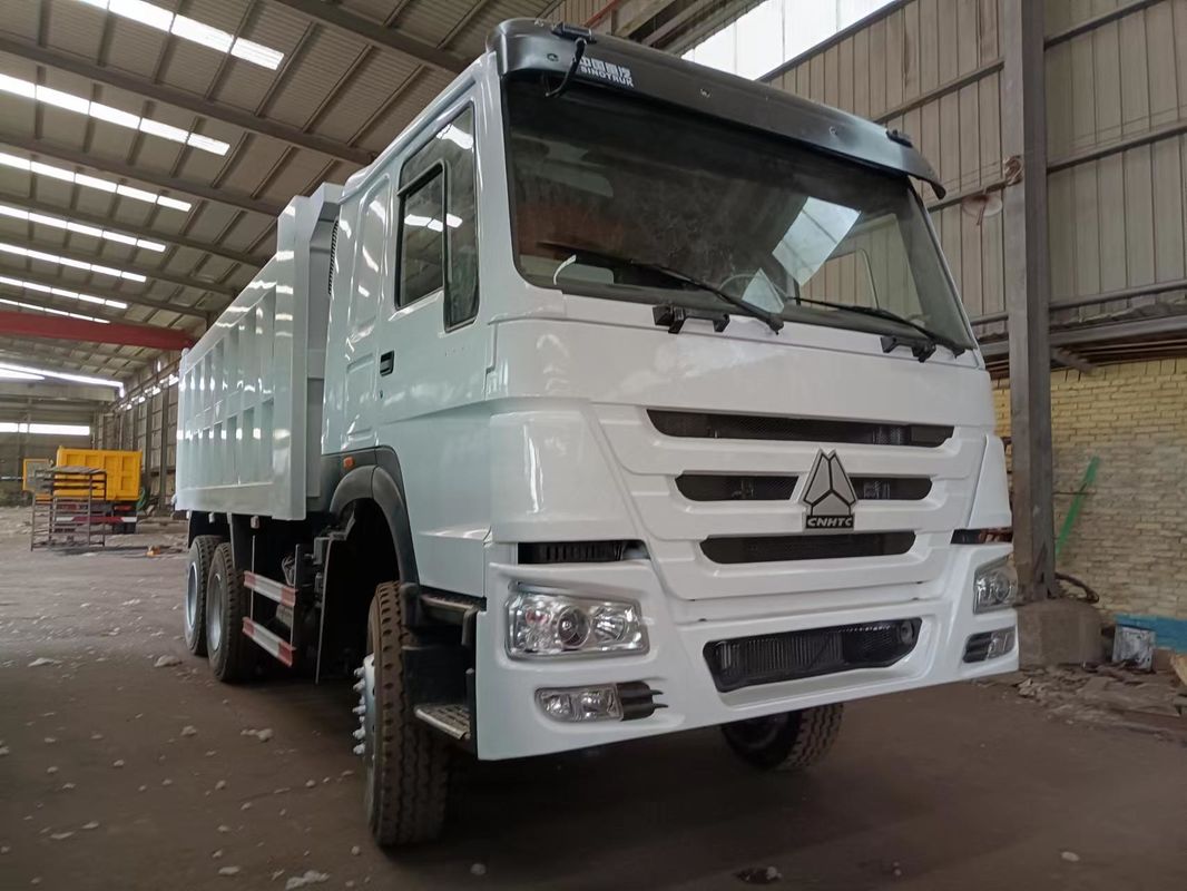 Caminhão Sinotruk Howo 6*4 usado com motor WEICHAI e bom tamanho do tanque de carga