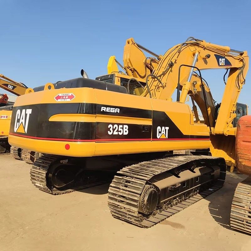 Excavadora de 25 toneladas CAT 325 de grande cilindrada de 6,6 litros e outra válvula hidráulica