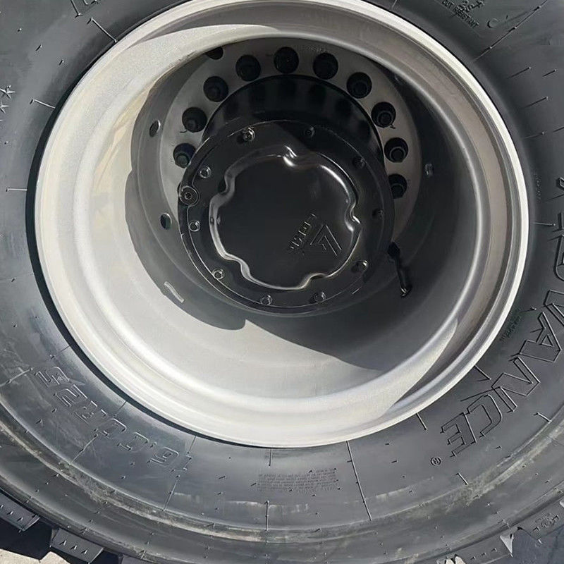 Caminhão de 70 toneladas de carga pesada com capacidade de tanque de combustível de 500-600L e caixa de engrenagens FAST