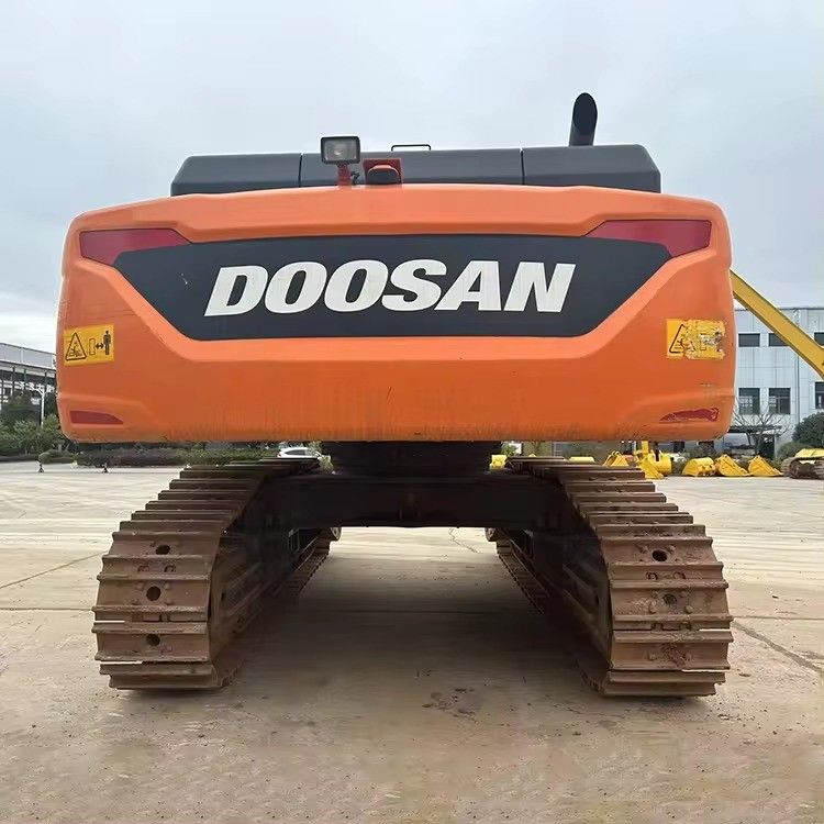 Excavadora do tipo Doosan DX500LC de 14 toneladas com outra bomba hidráulica e peso operacional de 50 toneladas