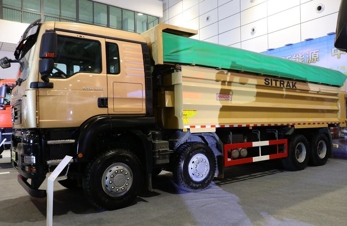 24 metros cúbicos camião de descarga para Sinotruck Howo 12 Wheeler Euro 5 Rhd 50tons 8x4