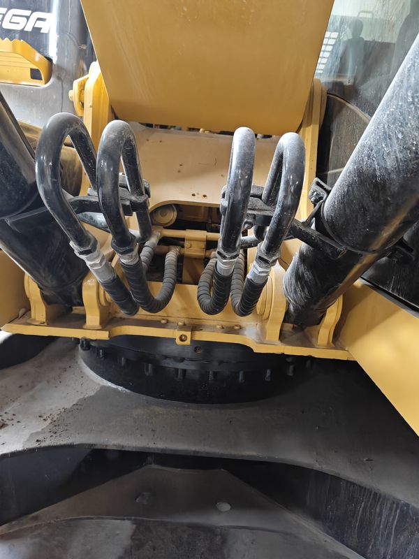 Máquina de escavadeira de motor de 20 toneladas com alta eficiência operacional e bomba hidráulica KYB