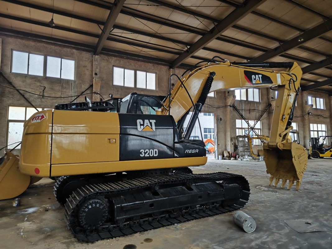 Excavadora CAT 320d usada com manutenção simples e alto desempenho a preços acessíveis
