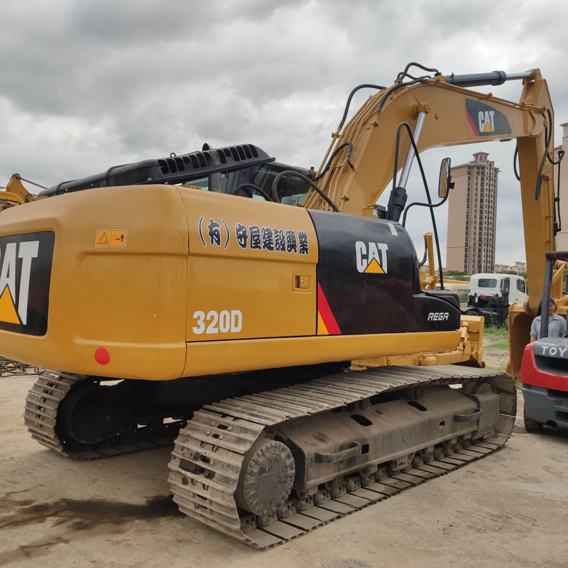 2001-4000 Horas de trabalho CAT 320D 20 toneladas Excavadora de rolagem hidráulica Em bom estado