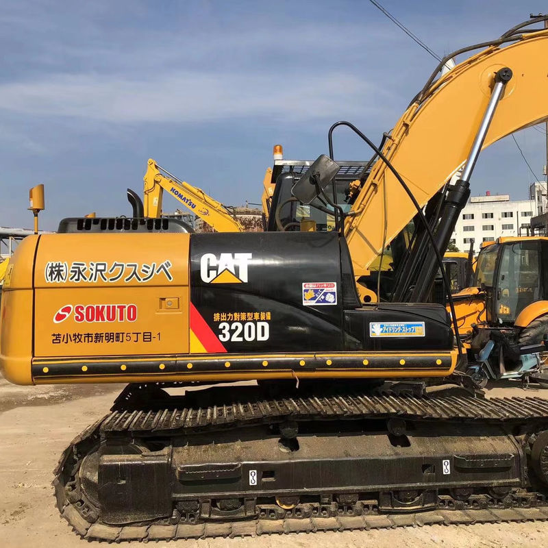 2001-4000 Horas de trabalho CAT 320D 20 toneladas Excavadora de rolagem hidráulica Em bom estado