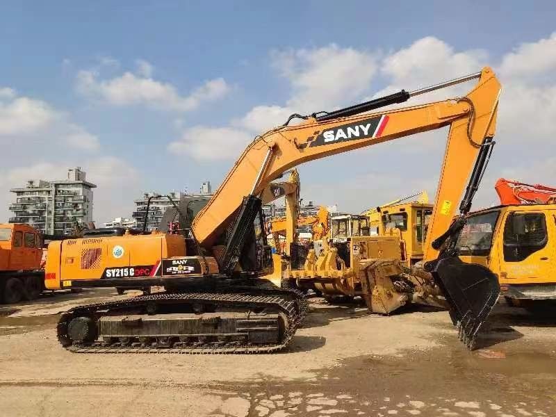 SANY 215 Excavadora 21900 KG Peso da máquina Outra bomba hidráulica para manuseio de materiais