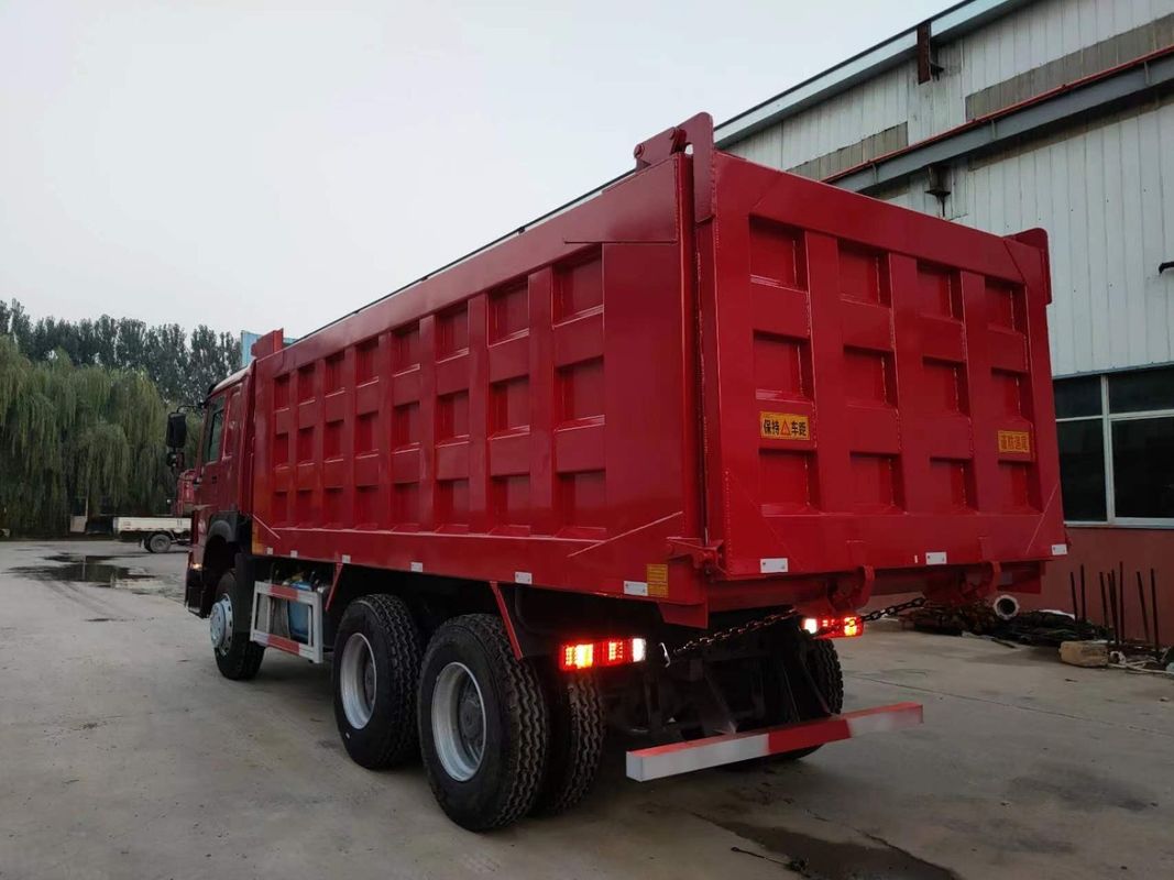 HOWO 6x4 371hp 30 toneladas Red Tipper Truck Dump Truck com motor WEICHAI e 3 passageiros