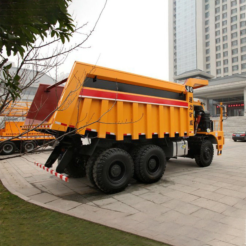 Caminhão de descarga de minas de 340 cv com capacidade de tanque de combustível de 500-600 l e capacidade de carga de 60-70 toneladas