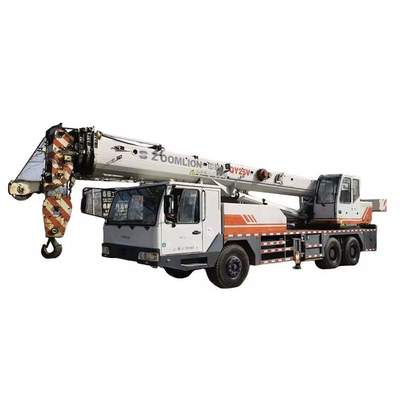 37% Grau máximo de escalada Cranes móveis de caminhões de 50 toneladas QY25V Zoomlion Cranes usados
