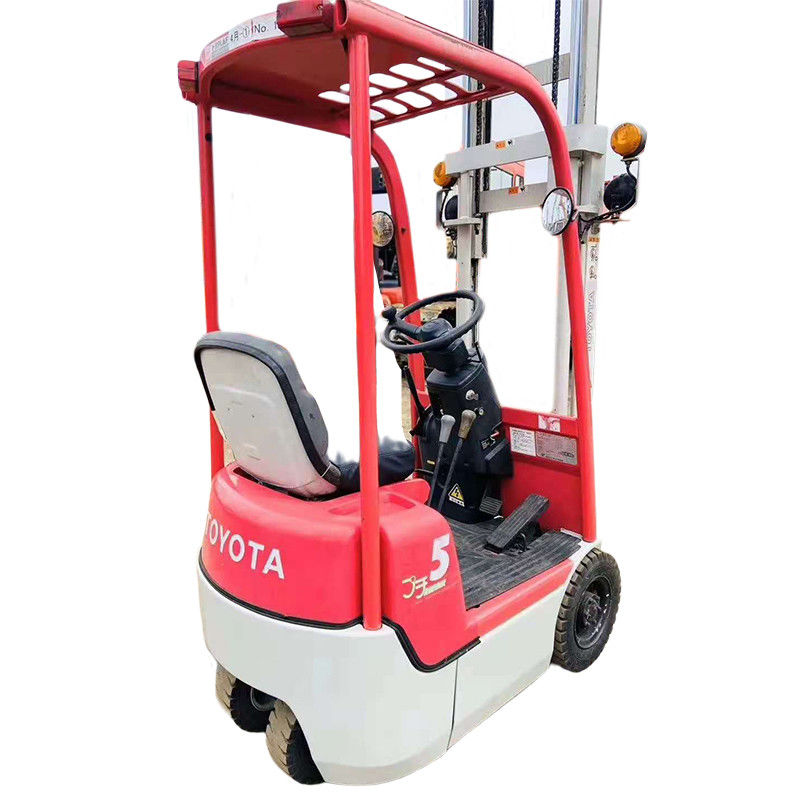 Manuseio de material de armazém 0,5 toneladas Elevador elétrico Toyota usado com largura de garfo de 150 m