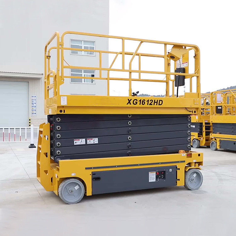 Elevador portátil de tesoura 1550 kg Ferramentas de elevação de plataformas de trabalho móveis e elétricas de trabalho pesado