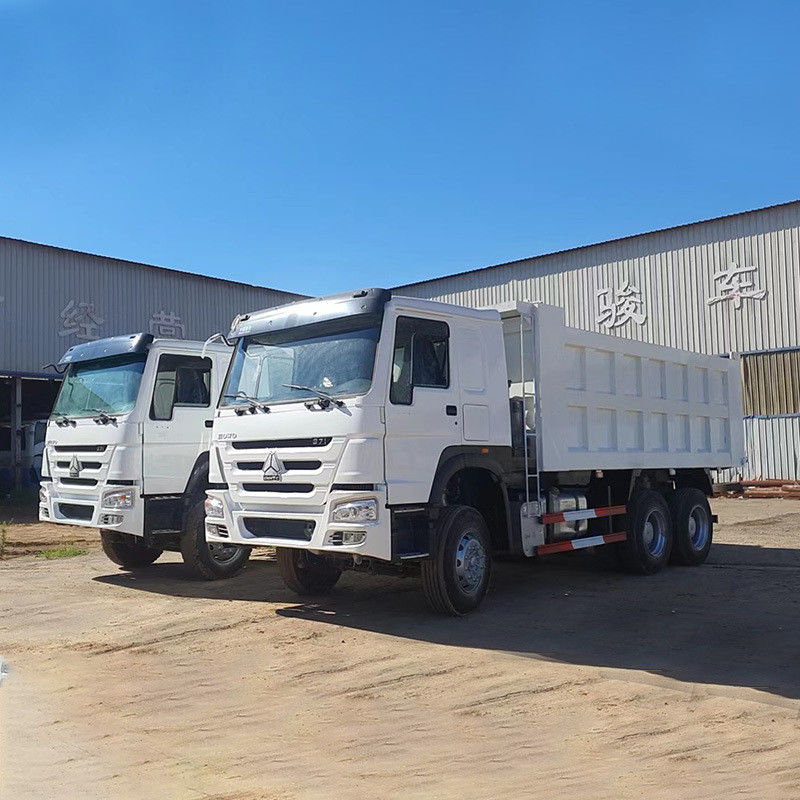 Caminhão Sinotruck usado Caminhão de descarga 6x4 10 Wheeler Tipper com 31-40T Capacidade e 6 cilindros