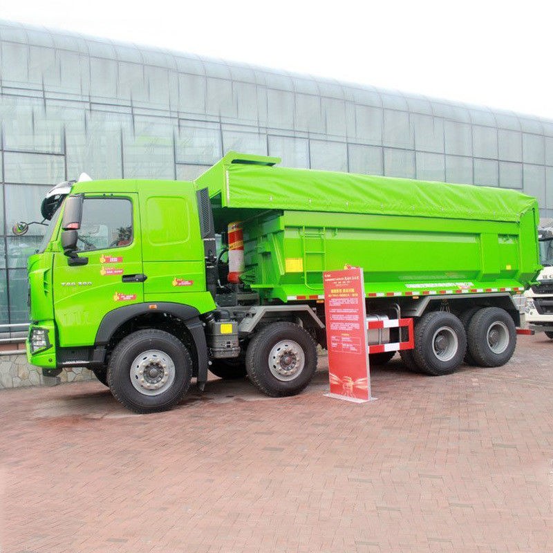 2016-2018 Ano Usado Howo Tipper Truck 8x4 Conduzir camiões sem câmera traseira