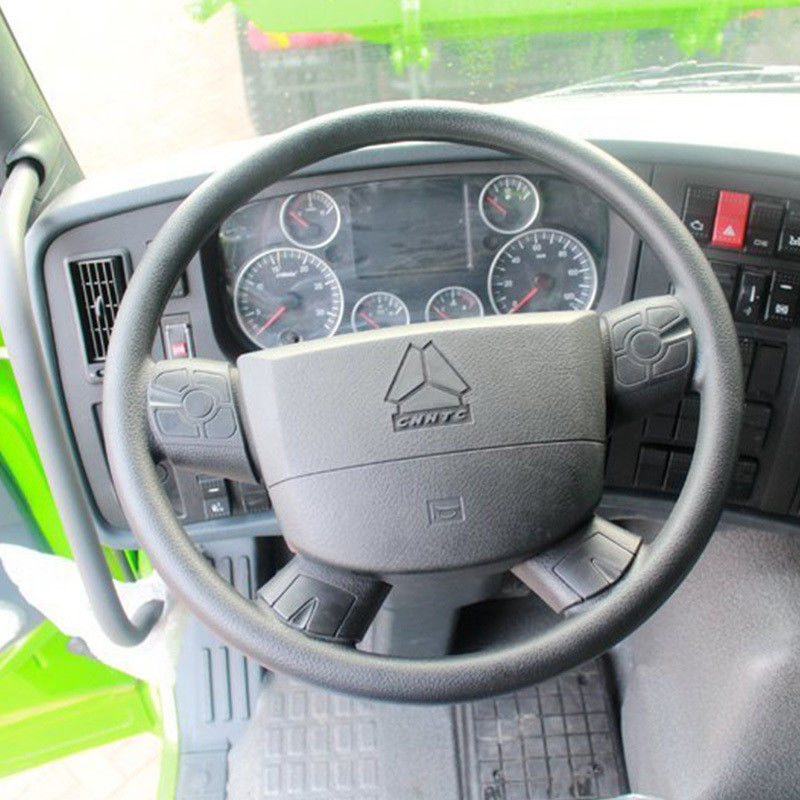 2016-2018 Ano Usado Howo Tipper Truck 8x4 Conduzir camiões sem câmera traseira