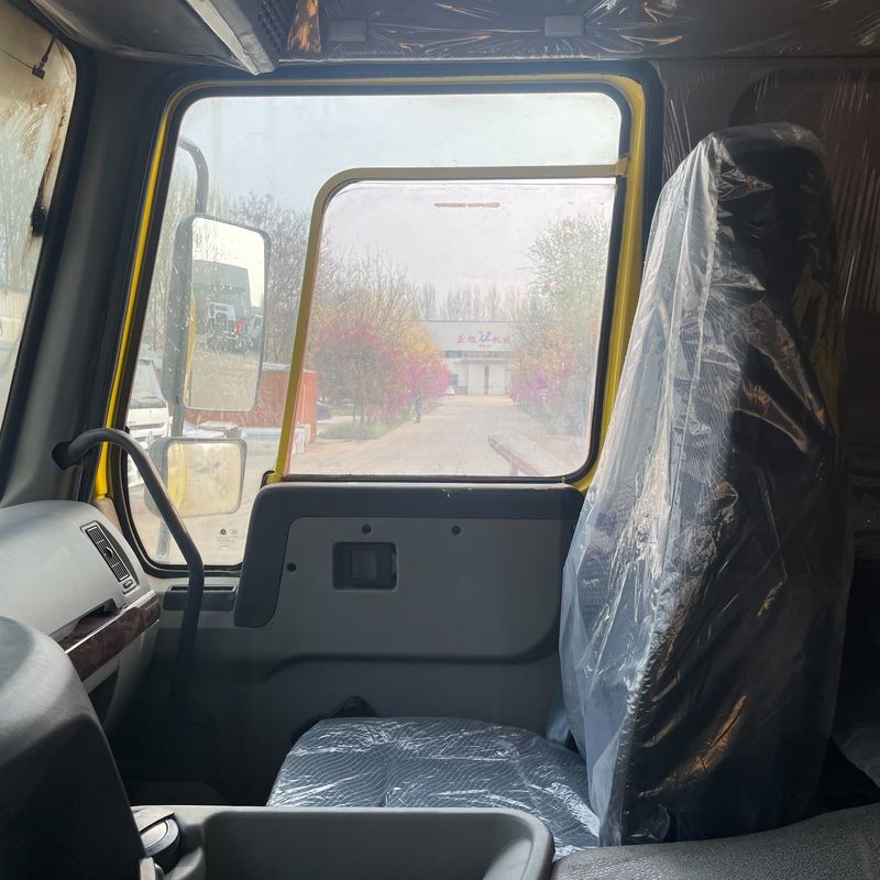 12 Número do pneu Howo 8x4 camião de descarga camiões de descarga com capacidade de tanque de combustível de 300-400L