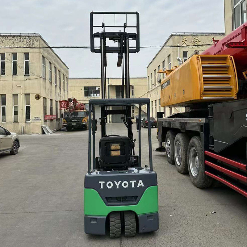 Carregamento de empilhadeira elétrica 1.5Ton 1070mm comprimento do enpilhadeiro Toyota usado elevador móvel de enpilhadeira