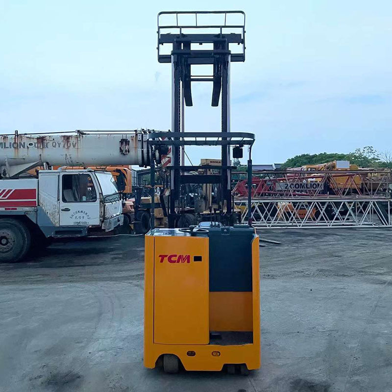 1 tonelada de empilhadeira elétrica usada TCM altura de elevação 1,6m-3,5m com manobrabilidade flexível