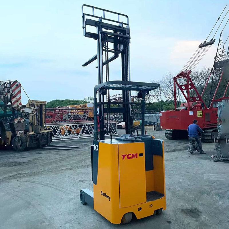 1 tonelada de empilhadeira elétrica usada TCM altura de elevação 1,6m-3,5m com manobrabilidade flexível