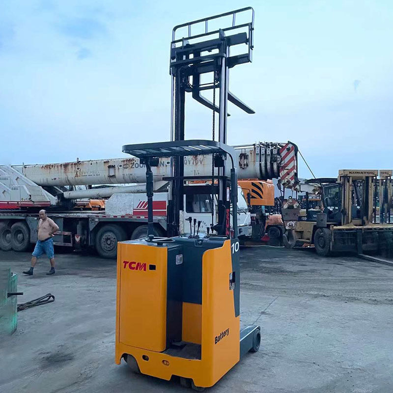 1 tonelada de empilhadeira elétrica usada TCM altura de elevação 1,6m-3,5m com manobrabilidade flexível