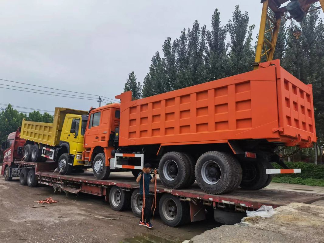 380HP Shacman F3000 8X4 12 pneus 40 toneladas Usado camião de descarga com 10 mudanças para a frente