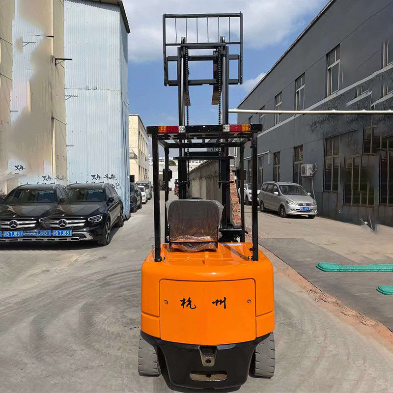 2 portões quadrados 4 rodas motrizes todo terreno empilhadeira elétrica 2.5 toneladas Bateria de lítio usada