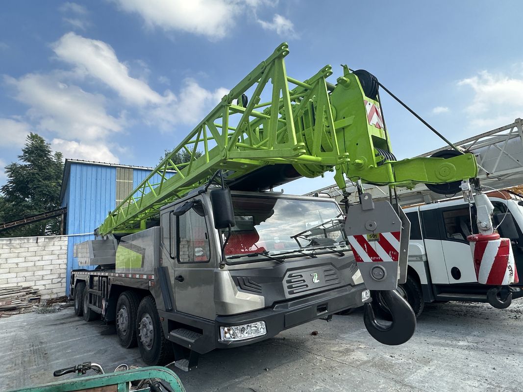 Zoomlion 55 Tonnes Cranes de caminhões 50 Tonnes Capacidade para projetos de construção em 2020