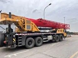 YCK09 Motor STC800E-1 Guindaste móvel de caminhão hidráulico usado 25-50 toneladas 14990*2800*3940mm
