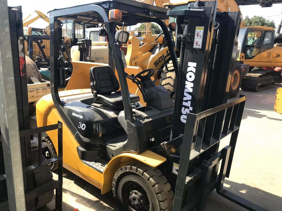 40 toneladas de empilhadeira elétrica com 11,9kw de potência do motor e pneus de nylon duráveis