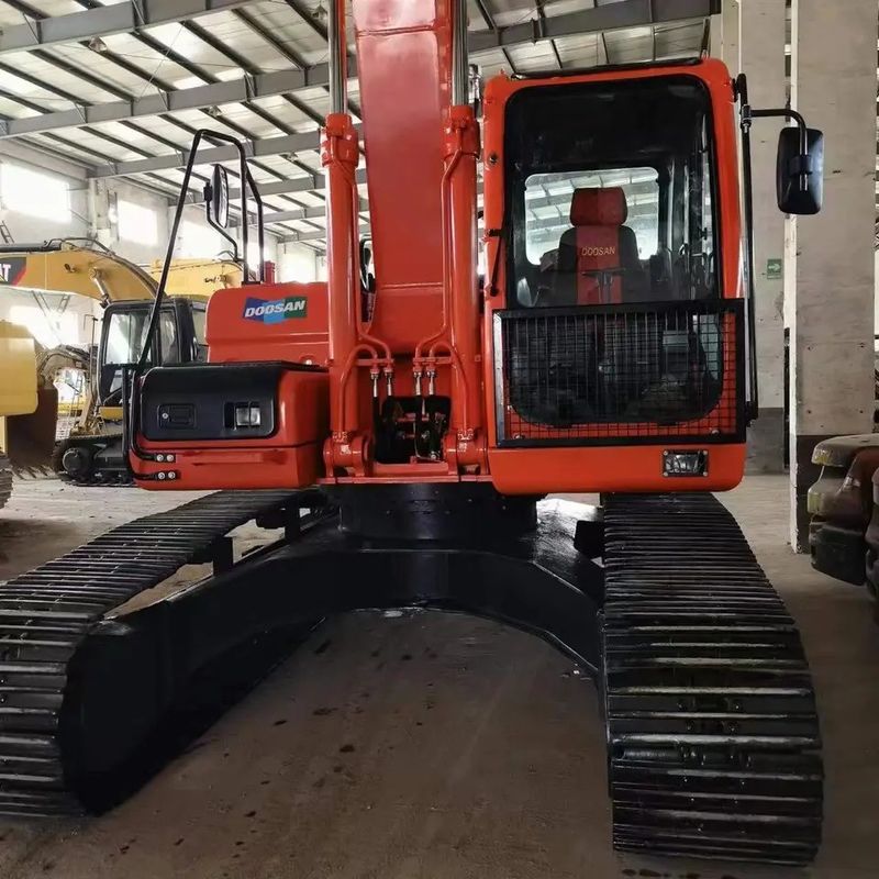 Radius máximo de escavação 10705 mm 110 kw Boa condição Excavadora Doosan DX225 LC Crawler Digger