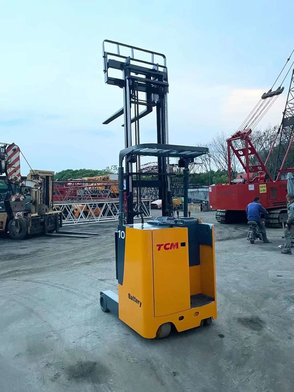 Distância do centro de carga de 500 mm 1,5 toneladas em empilhadeira para manuseio suave e seguro de materiais