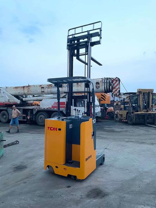 Distância do centro de carga de 500 mm 1,5 toneladas em empilhadeira para manuseio suave e seguro de materiais