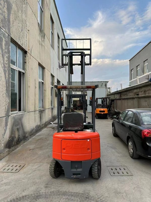 2T-10T Capacidade nominal Condutor Operador Elevador eletromagnético Elevador eletromagnético diesel Automático