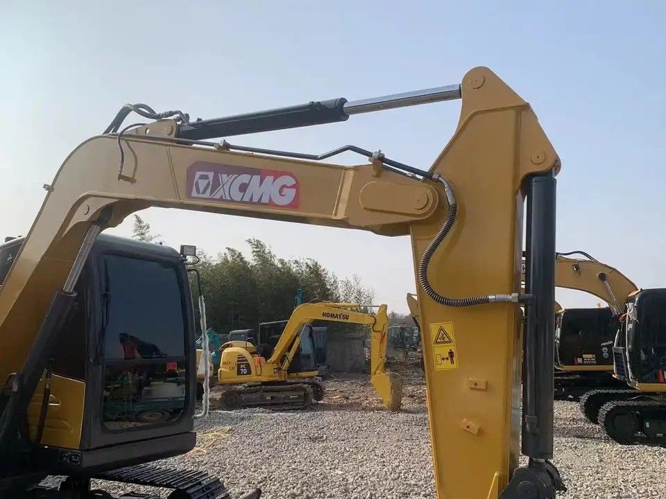 7.5 toneladas XE75 Pequena escavadeira hidráulica para construção entre 2016 e 2020