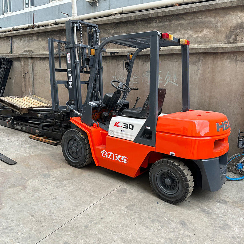 Gás diesel utilizado para empilhadeiras de helicóptero de 2,5 toneladas, 3 toneladas e 5 toneladas para a fábrica de fabrico no ano de 2012