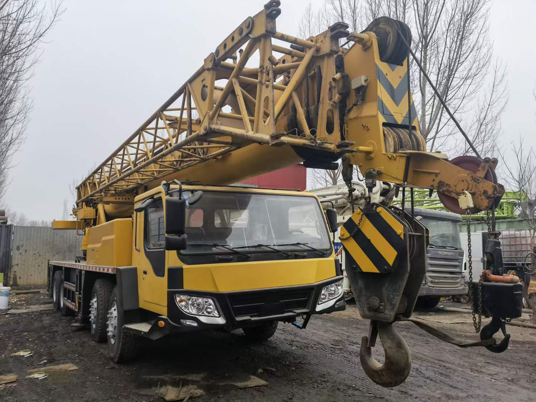 QY50KA 50t Cranes móveis de caminhões usados com motor em boas condições 11,4m-43,5m comprimento de barra
