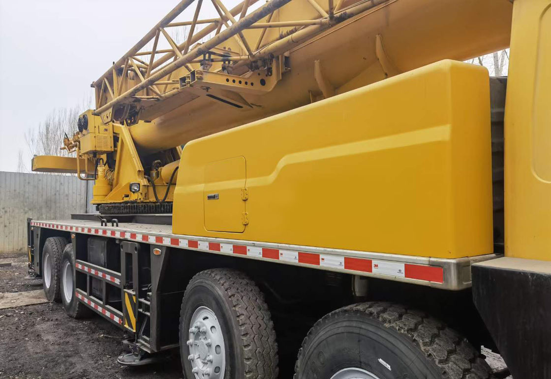 QY50KA 50t Cranes móveis de caminhões usados com motor em boas condições 11,4m-43,5m comprimento de barra