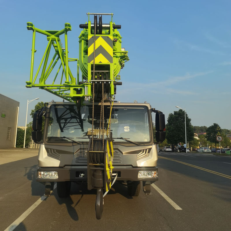 Máquina de guindaste de 41m em caminhão Zoomlion Utilizado caminhão Boom Guindaste com 2001-4000 horas de trabalho