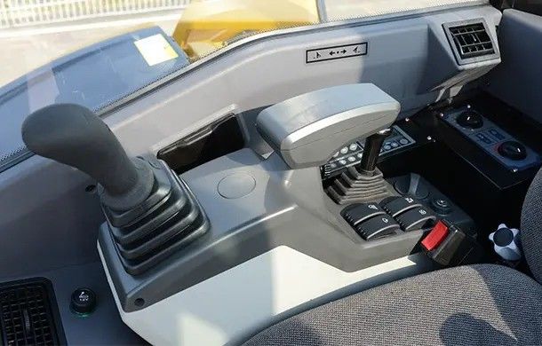 Sany 35U Excavator Mini Excavators Usados Escavação de segunda mão com bom desempenho