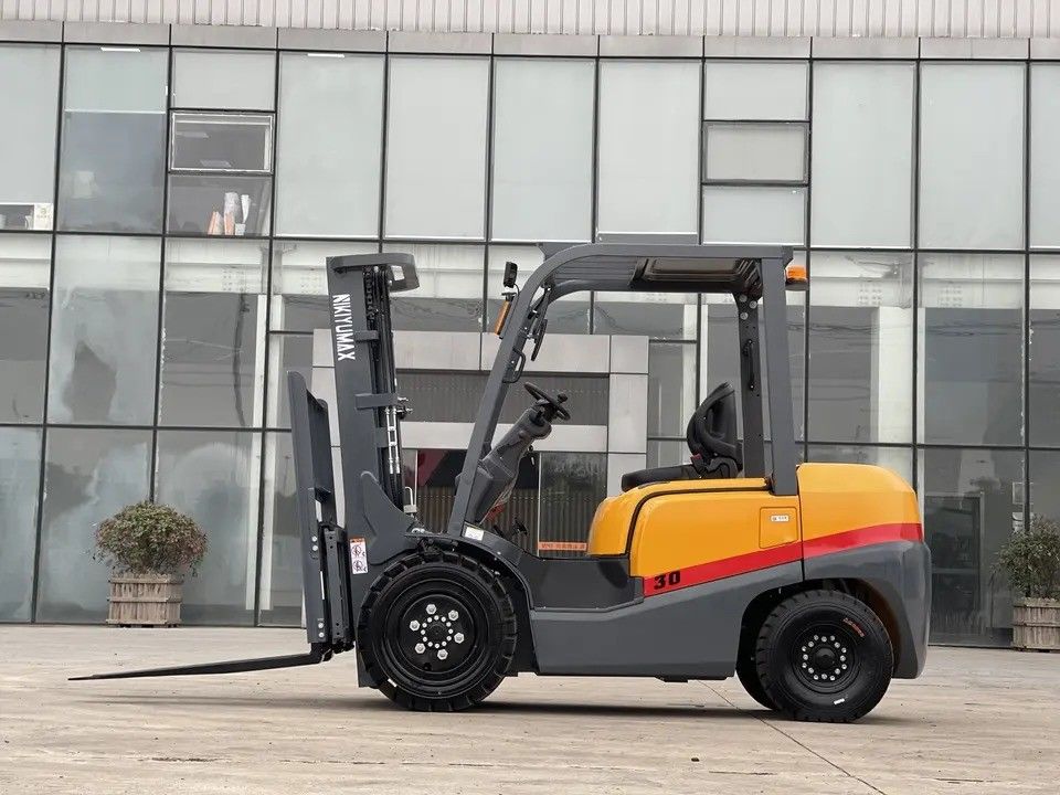 Mineração de Energia 3.5 toneladas de empilhadeira diesel com 150 largura de garfo a preços acessíveis