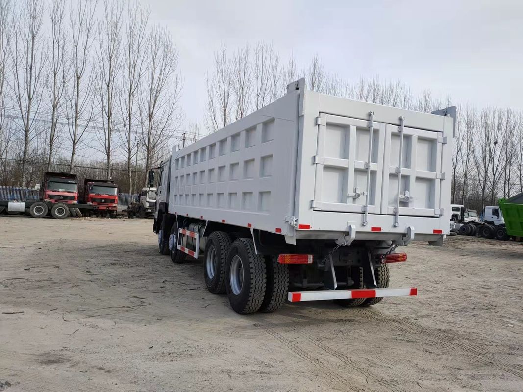 Euro 3 SINO TRUCK 12 Wheeler LHD 50tons Usado 8x4 Usado HOWO