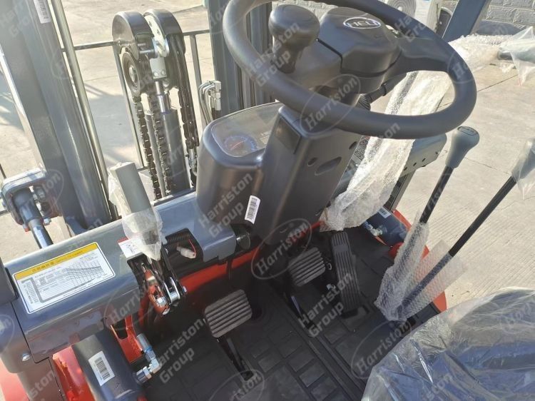 Após-serviço Vídeo Apoio Técnico Helicóptero 3 toneladas em uso em empilhadeira diesel comprimento de garfo 1070mm