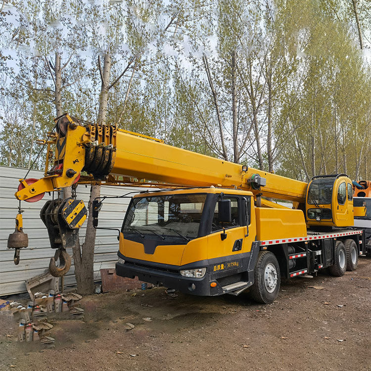 Elevação de construção 33m Não procure mais do que 25 Ton QY25K-I Usado Boom Truck Crane