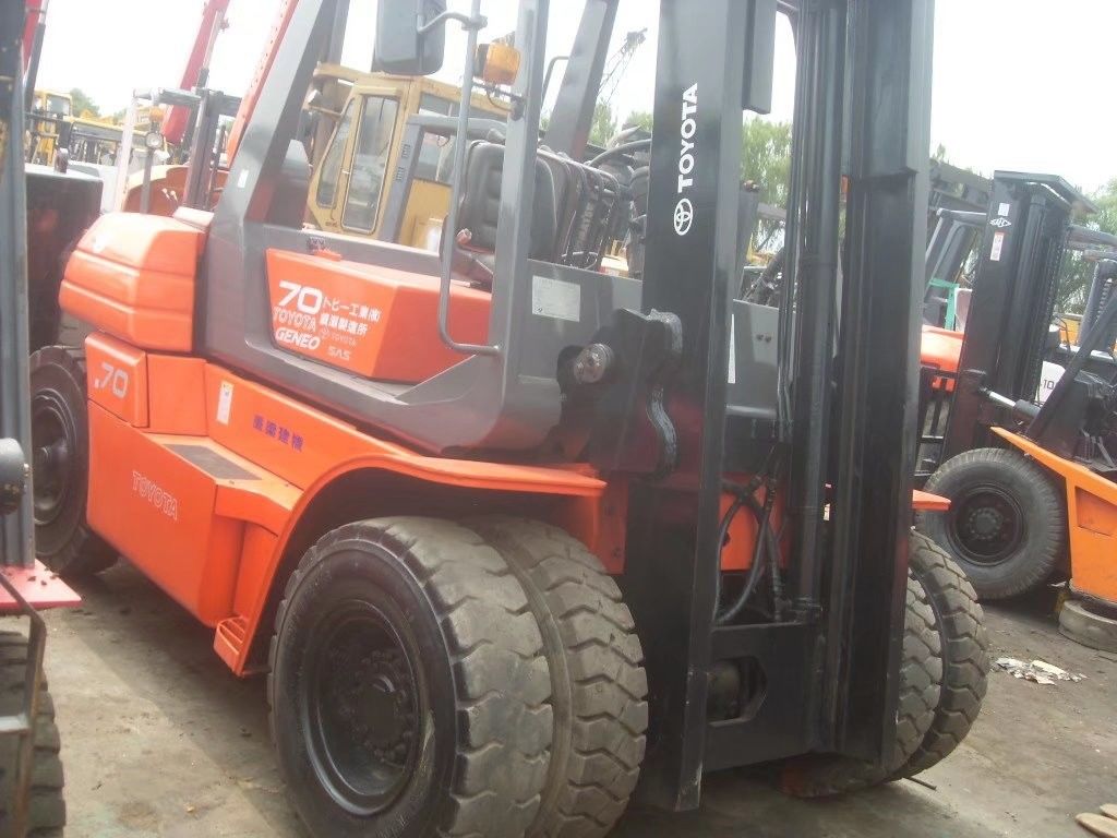 Tesouro pesado 15 toneladas de empilhadeira usada para África Motor opcional 2 estágios/3 estágios mastro