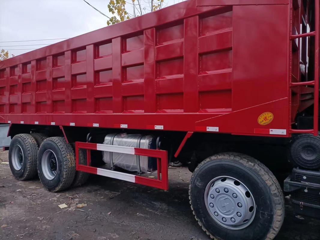 Shacman F3000 8x4 caminhão de despejo com tanque de carga Dimensões de 7600 X 2300 X 1500 mm
