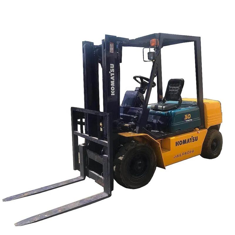 Mini empilhadeira japonesa Komatsu FD30 3T usada com motor diesel de baixo consumo de combustível