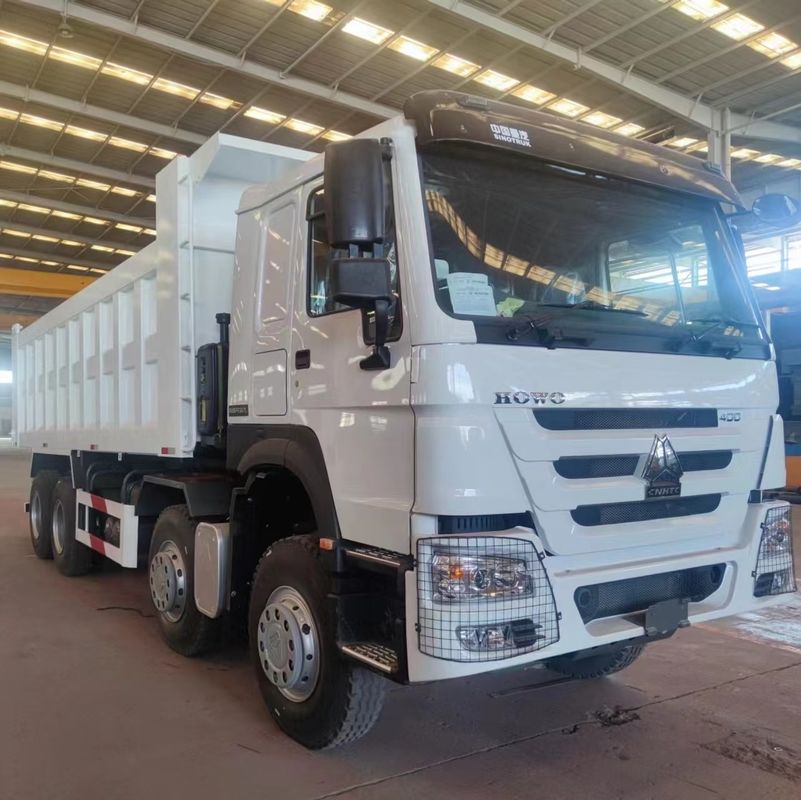 Howo 8x4 LHD Dump Tipper Truck com binário máximo 500-1000Nm e capacidade do motor 6-8L