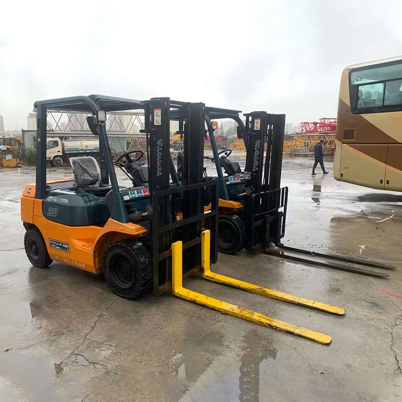 3 toneladas de empilhadeira usada com motor a diesel do Japão em boas condições